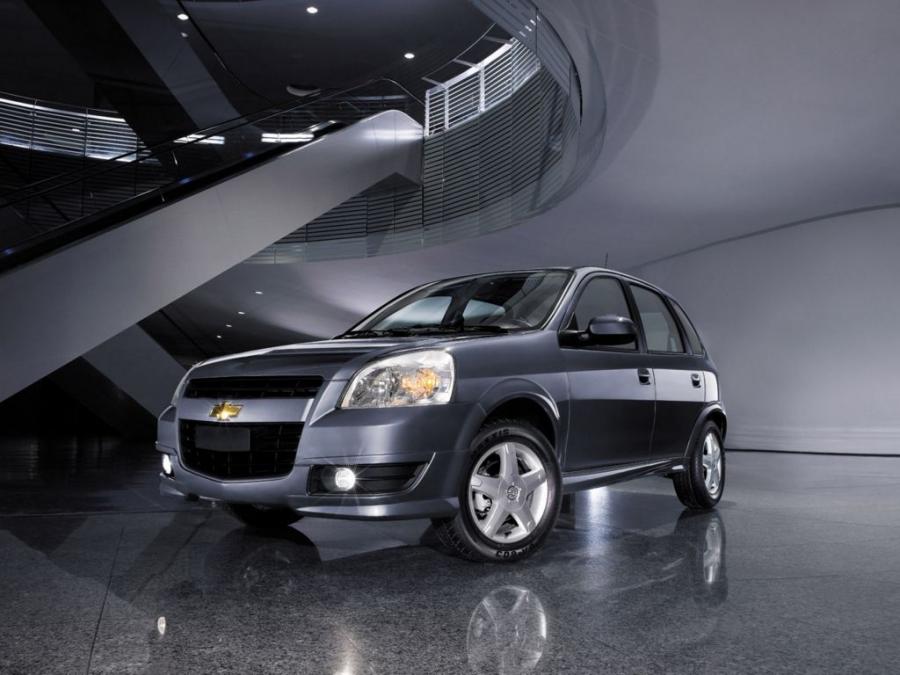  Chevrolet Chevy C2 5-Door 2009 года  (фото 2 из 2)
